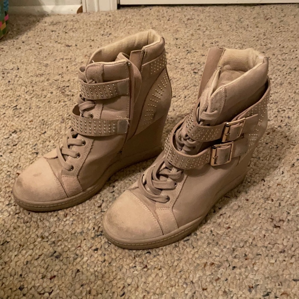 Aldo nude wedge boots